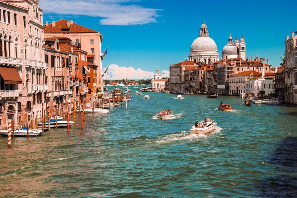 Venice Grand Canal, italy facts